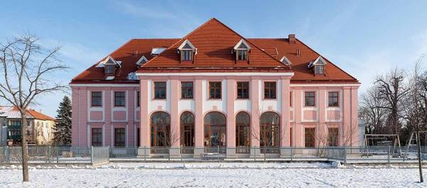 Möllersdorf Castle
