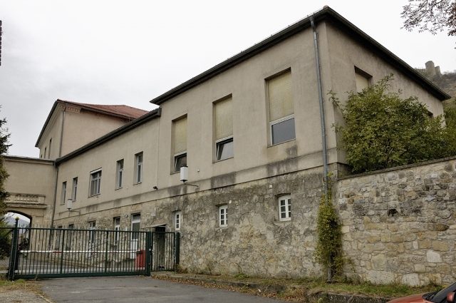 Neuschloss Hainburg