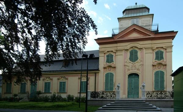 Maria-Theresien Castle