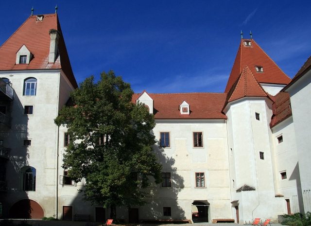 Orth Castle