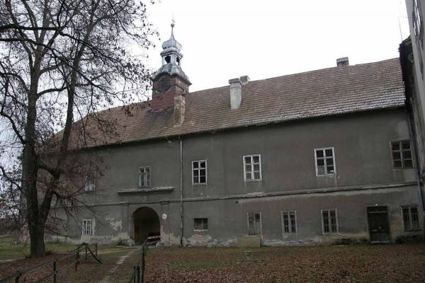 Rabensburg Castle