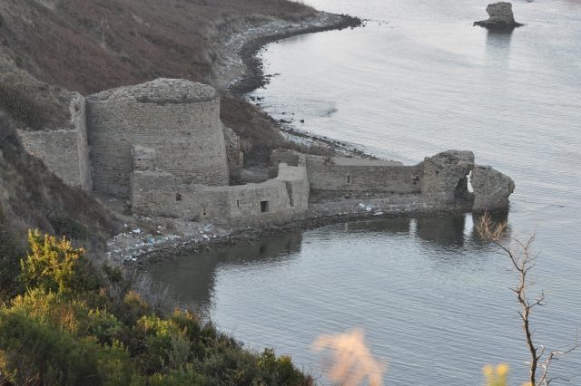 Rodoni Castle (Kalaja e Rodonit)
