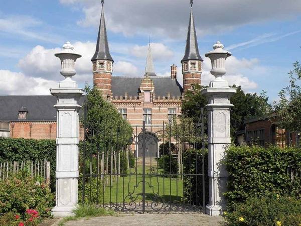 Couwelaar Castle