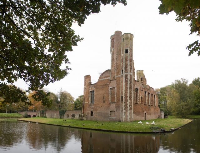 Elst Castle