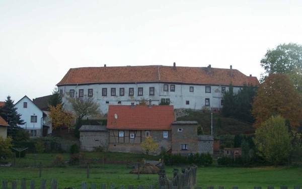 Unterellen Castle