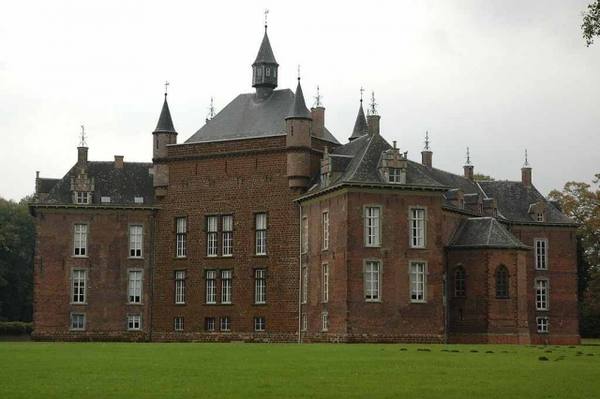 Mérode Castle