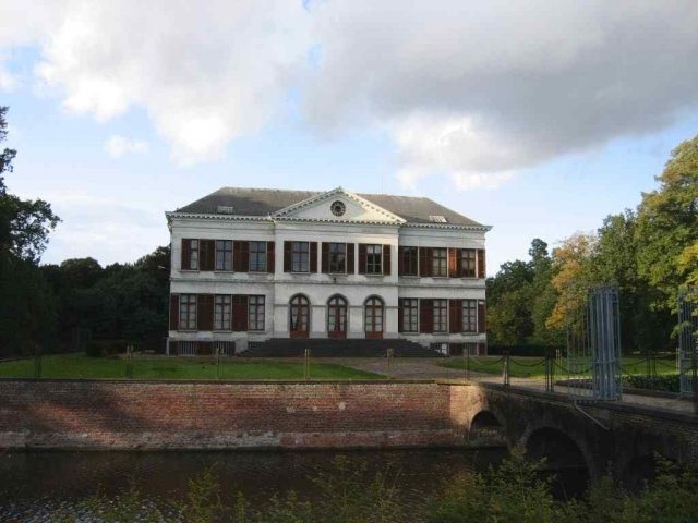 Schoonselhof Castle