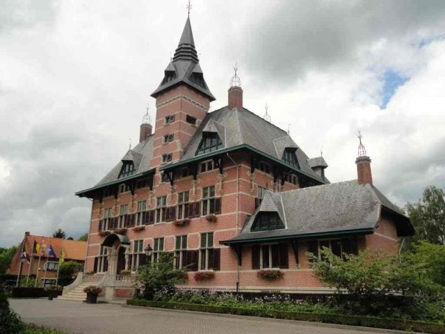 Hens Castle