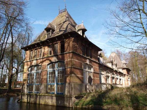 Hof ter Beke Castle