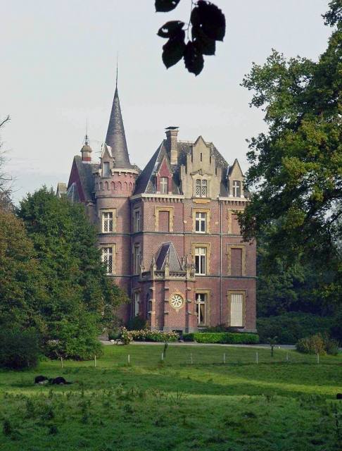 Marnix Castle
