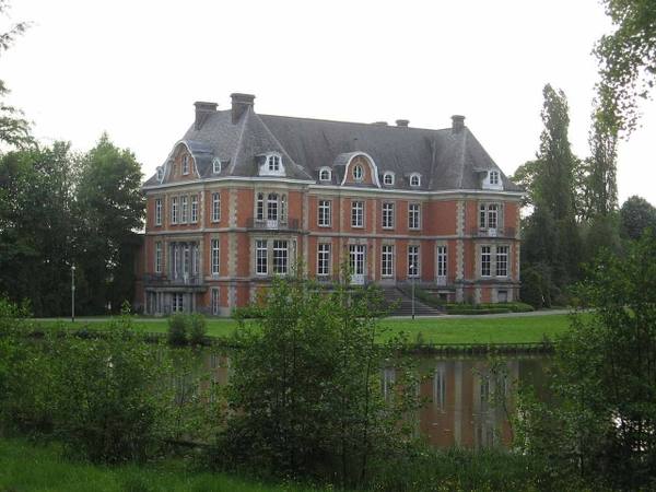 Maurissens Castle