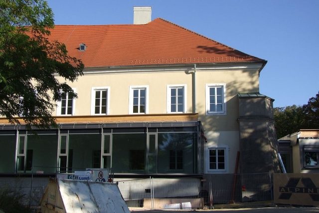 Zistersdorf Castle