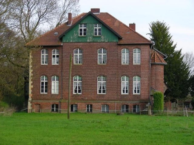 Pröbsting Manor