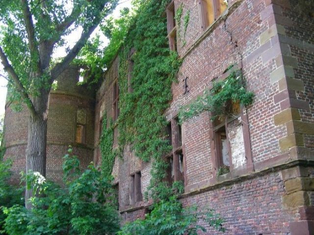 Harff'sche Burg Castle