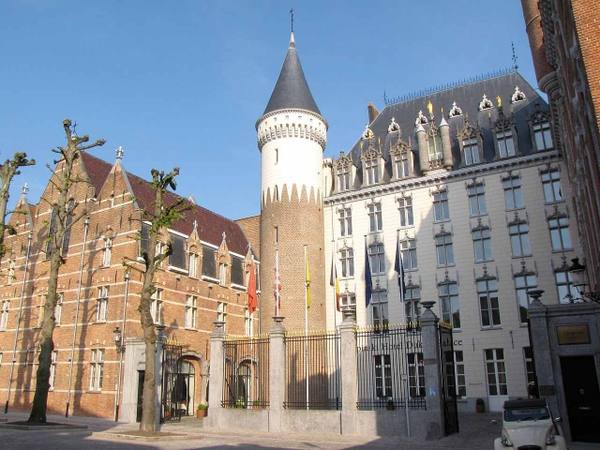 Prinsenhof Palace