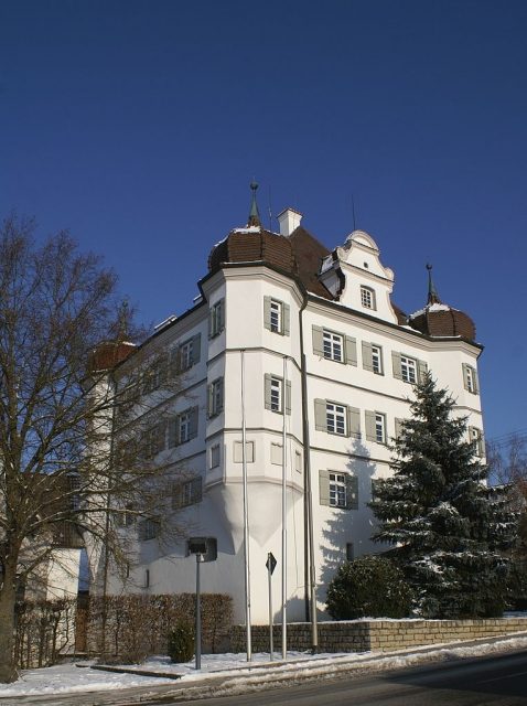 Bernstadt Castle