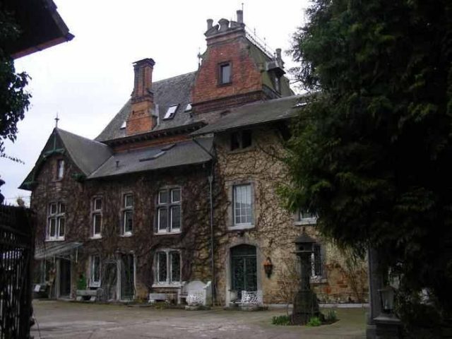 Neuhaus Castle