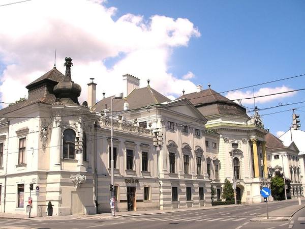 Palais Auersperg