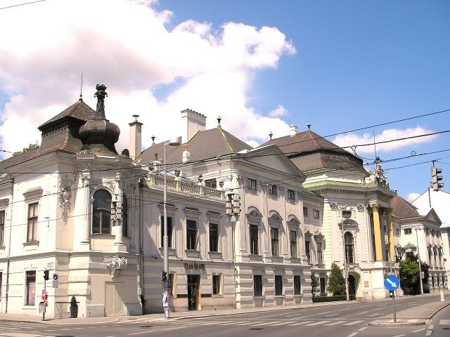Palais Auersperg