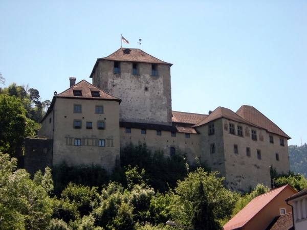 Schattenburg Castle