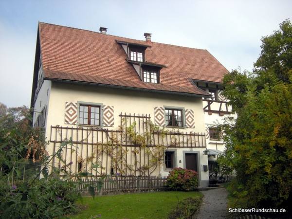 Grünholz Manor