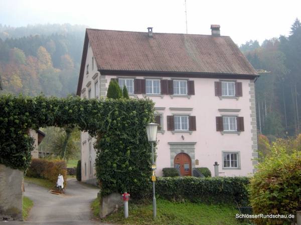 Lößler Manor