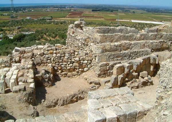 Crusader Castle Arqa (عرقا)