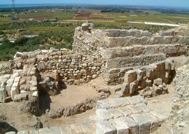 Crusader Castle Arqa (عرقا)