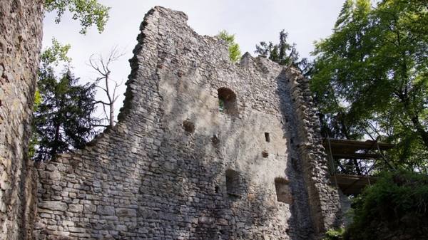 Alt-Ems Castle