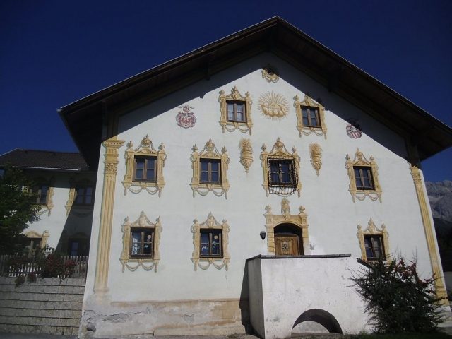 Schneggenhausen Manor