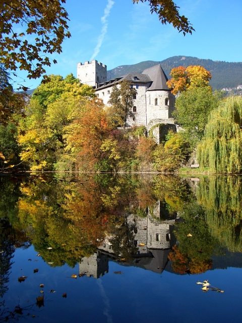 Sankt Petersberg Castle