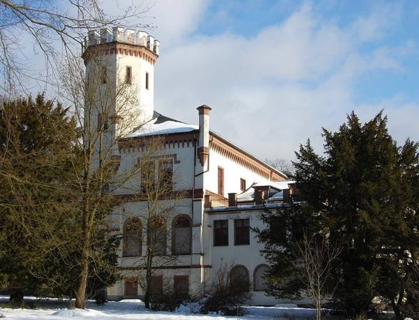 Detzel Castle