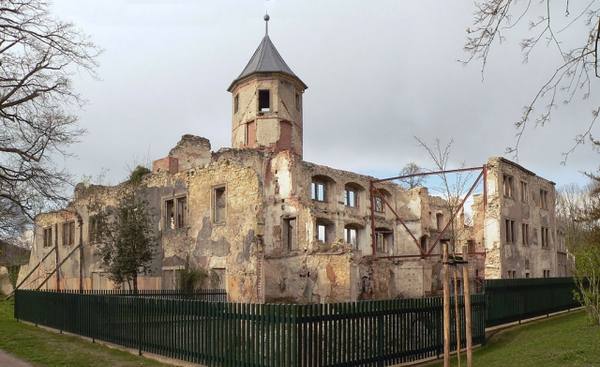 Harbke Castle