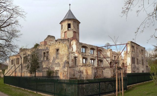 Harbke Castle