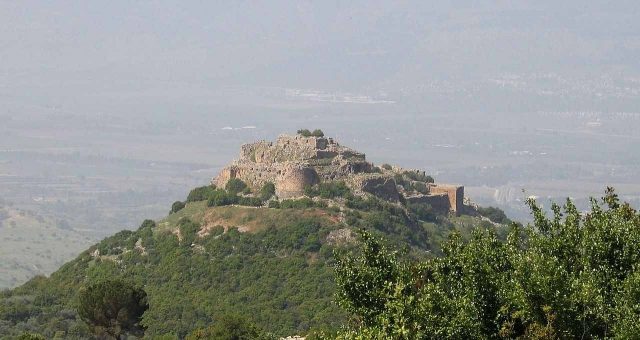 Nimrod Fortress (Qala'at al-Subeiba, מבצר נמרוד)