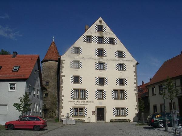 Leutershausen Castle