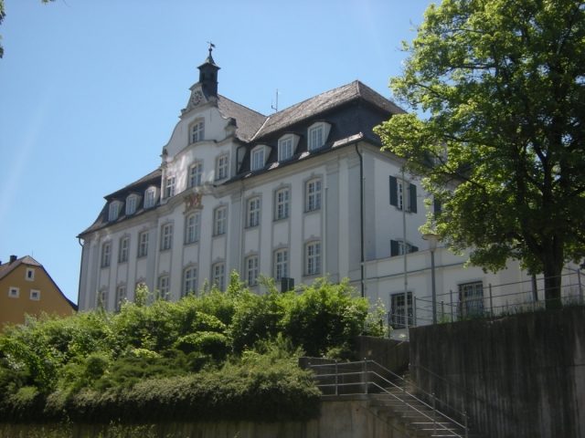 Kleinlaupheim Castle