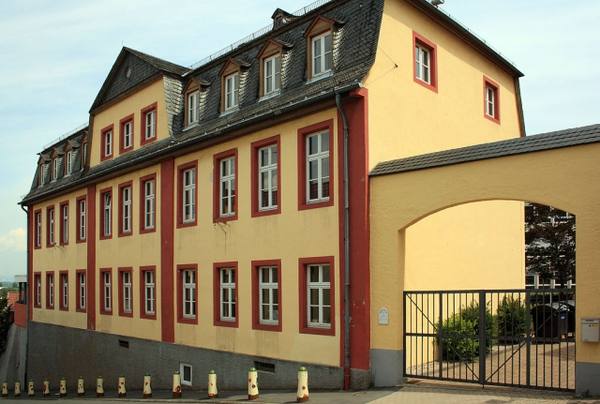 Oberhof des Mainzer Klosters St. Alban