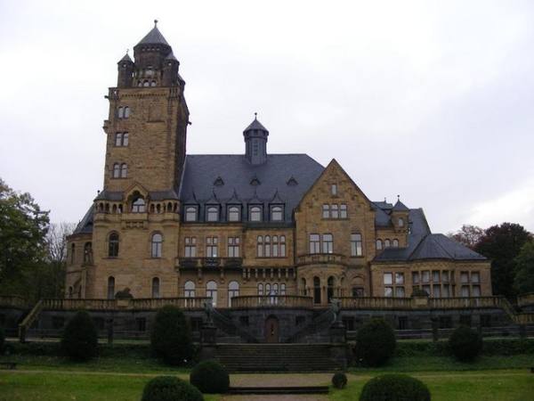 Waldthausen Castle