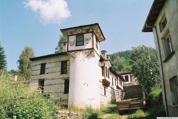 Agushevi Konatsi Castle