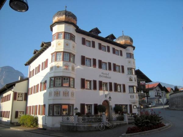 Grasegg Manor