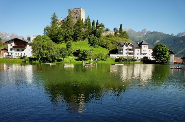Laudegg Castle