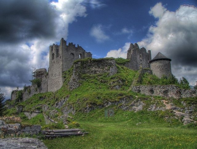 Ehrenberg Castle