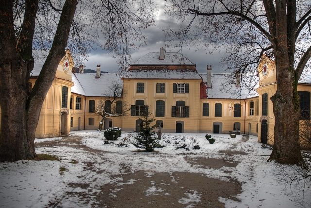 Oberkindberg Castle