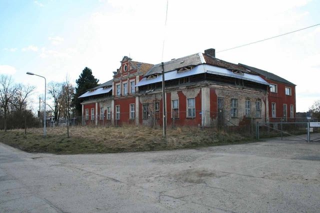 Satzkorn Manor