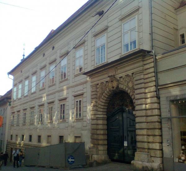 Saurau Palace