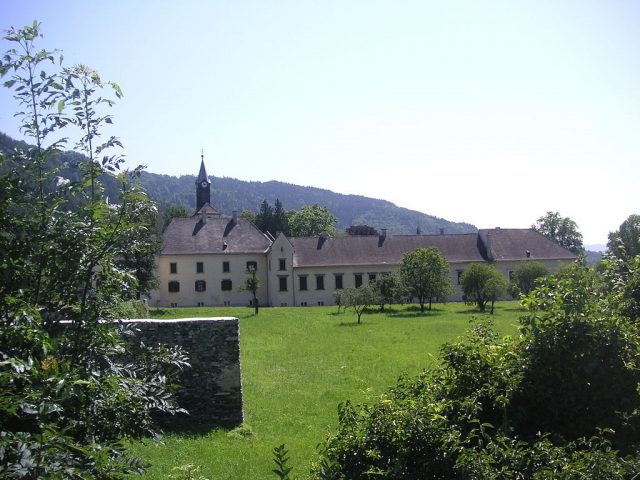 Waldstein Castle (New Castle)