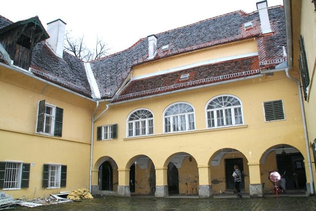 Reinthal Castle