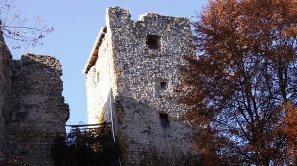 Peggau Castle