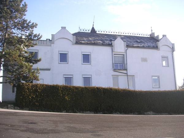 Sonneck Castle